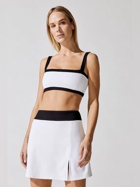 NWT Carbon38 Ribbed Bandeau Bralette in White with Black Trim